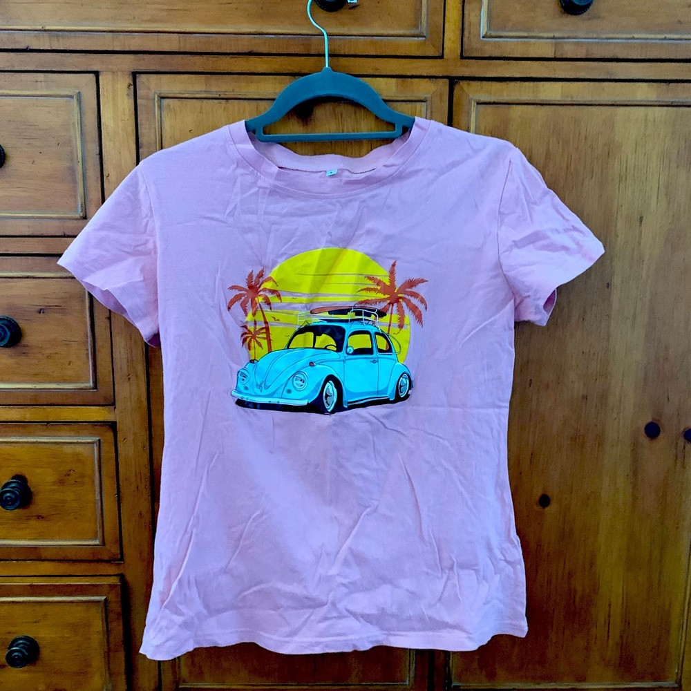 2 for $15 // NWOT Beetle and palm trees pink T-shirt